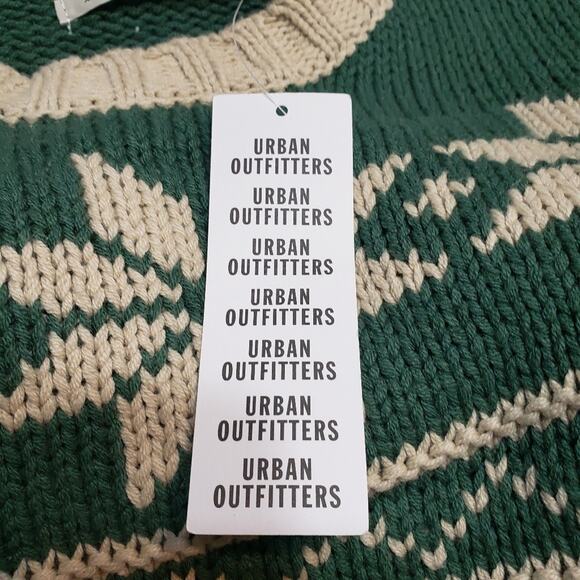 Urban Outfitters NWT Snowflake Sweater - Picture 7 of 12